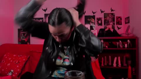 Snapshot of lilith_deveraux_ chatting on 4, 12, 2025 MISTRESS LILITH online show from 4, 12, 2025