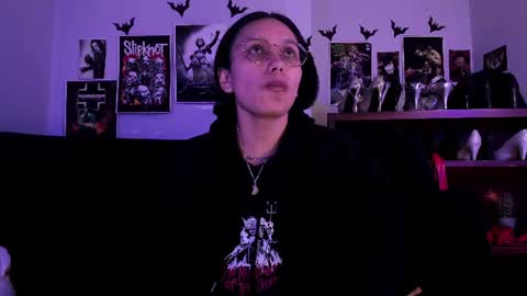 Snapshot of lilith_deveraux_ chatting on 30, 6, 2026 MISTRESS LILITH online show from 30, 6, 2026