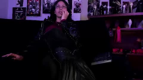 Snapshot of lilith_deveraux_ chatting on 2, 7, 2026 MISTRESS LILITH online show from 2, 7, 2026