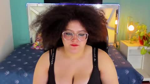Snapshot of lilith_mesa chatting on 4, 3, 2025 Lilith online show from 4, 3, 2025