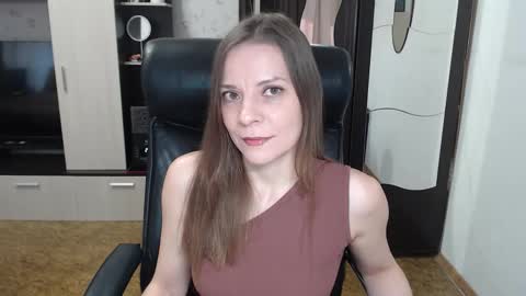 lilith small21 online show from 24, 3, 2026