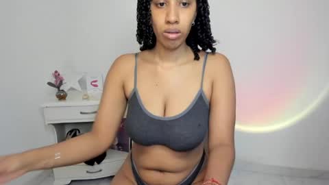 Alejandra  online show from 13, 5, 2026