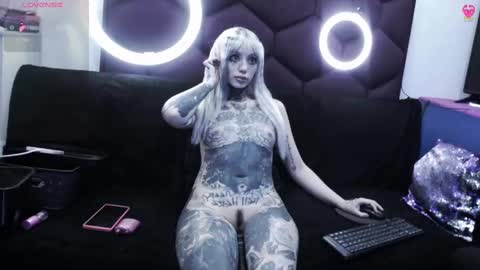 Tifon Mary - Indepent model  online show from 17, 2, 2025