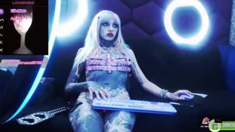 Snapshot of lilithlevis chatting on 6, 3, 2026 Tifon Mary - Indepent model online show from 6, 3, 2026