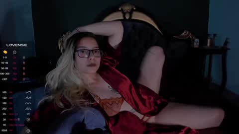 lilithmystic01 online show from 15, 12, 2024