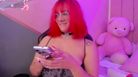 lilithnoahh online show from 27, 2, 2025