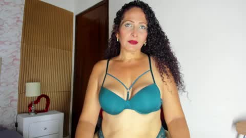 lilithphillis1 online show from 26, 4, 2026