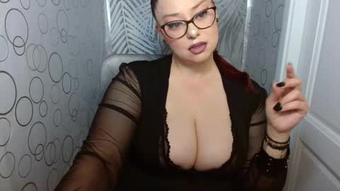 LILITHSERENDIPITY online show from 9, 5, 2026