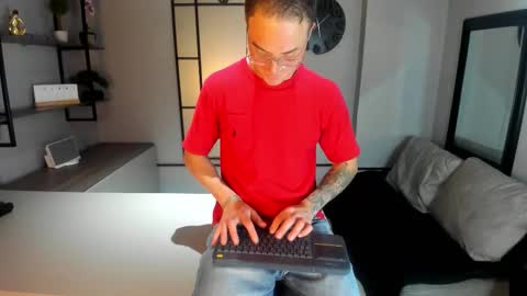 Lil James online show from 4, 12, 2025