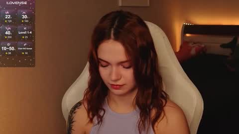 OLIVIAPVT IS OPEN online show from 20, 11, 2025