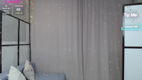 Lillian online show from 12, 2, 2025