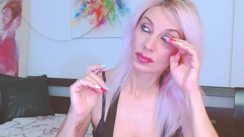 Lara online show from 18, 1, 2025