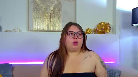 LillianHaig online show from 14, 9, 2025