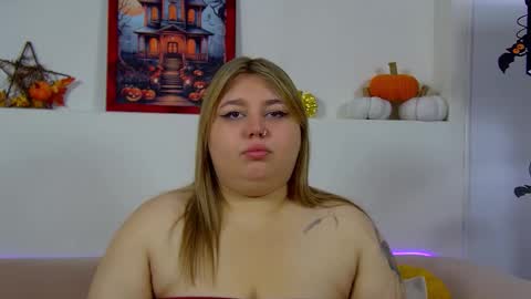 LillianHaig online show from 2, 11, 2025