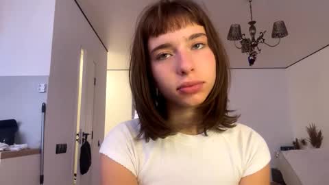 Amelia online show from 9, 3, 2026