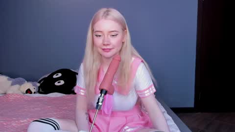lillie_berry online show from 7, 5, 2026