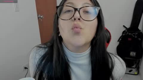 Snapshot of lillith_777 chatting on 2, 10, 2025 lillith_777 online show from 2, 10, 2025