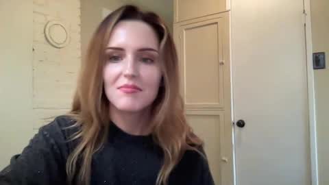 lilly_adams88 online show from 24, 4, 2026