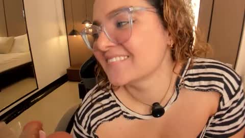 L I L L Y online show from 23, 3, 2026