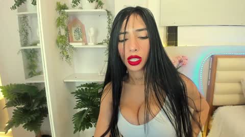 Snapshot of lilly_denson8 chatting on 7, 12, 2024 Sweety Lilly Love online show from 7, 12, 2024