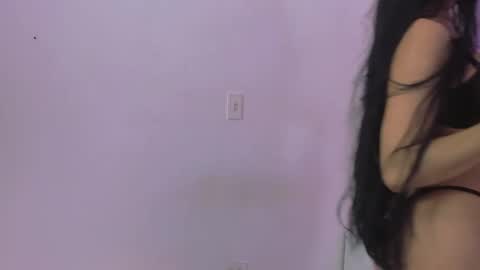 Snapshot of lilly_denson8 chatting on 31, 10, 2025 Sweety Lilly Love online show from 31, 10, 2025