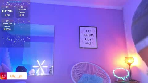 Snapshot of lilly_dollss chatting on 28, 1, 2025 Sofia online show from 28, 1, 2025