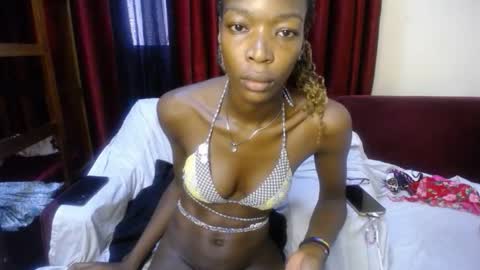 Snapshot of lilly_freak chatting on 30, 9, 2025 Des online show from 30, 9, 2025