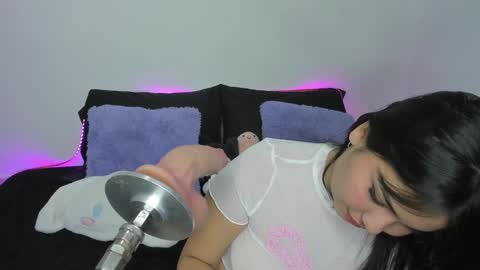 Snapshot of lilly_kinky chatting on 4, 2, 2025 Lilly online show from 4, 2, 2025