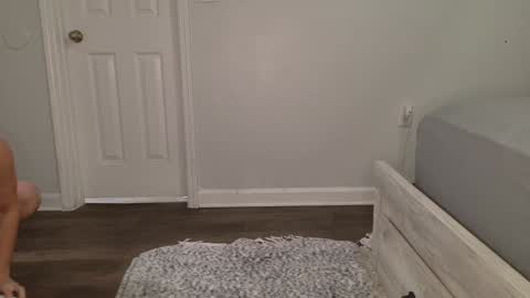 Lilly Baby Xo online show from 8, 1, 2025