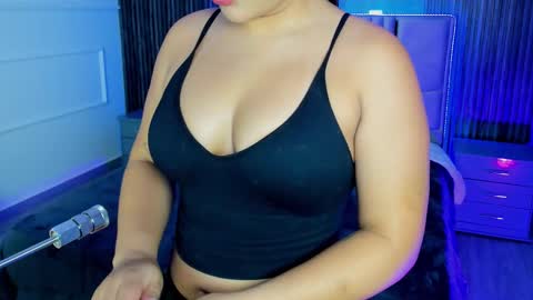 Lilly Ortiz online show from 26, 2, 2025