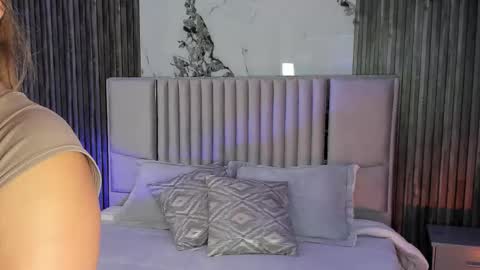 Snapshot of lillyortiz_ chatting on 9, 2, 2026 Lilly Ortiz online show from 9, 2, 2026