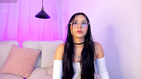 lillypinky1 online show from 10, 5, 2026