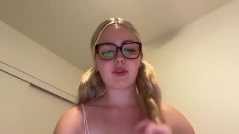 Lilly online show from 25, 9, 2025