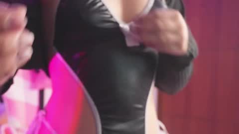 Lilou online show from 25, 2, 2026