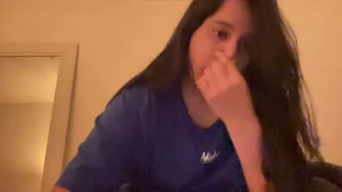 lilprincessxoxo_ online show from 17, 6, 2026