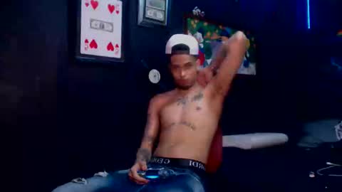 Snapshot of lilray99 chatting on 19, 12, 2024  ONLYFANS   online show from 19, 12, 2024