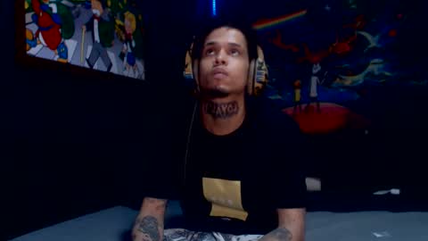 Snapshot of lilray99 chatting on 25, 2, 2025  ONLYFANS   online show from 25, 2, 2025