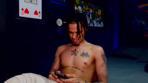 Snapshot of lilray99 chatting on 4, 3, 2026 ONLYFANS online show from 4, 3, 2026