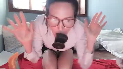 Lilrosiedoll online show from 23, 2, 2025