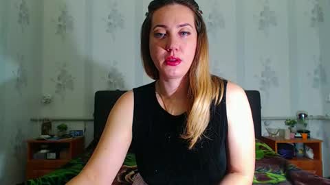 lilu_cute25 online show from 19, 3, 2026