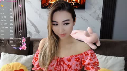 Snapshot of lilulilee chatting on 13, 1, 2025 Lily online show from 13, 1, 2025