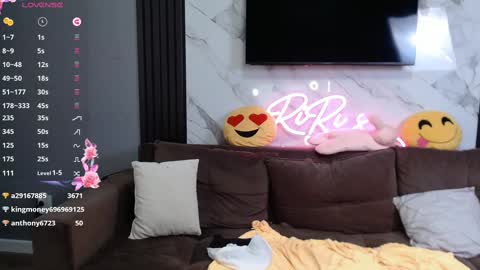 Snapshot of lilulilee chatting on 12, 2, 2025 Lily online show from 12, 2, 2025