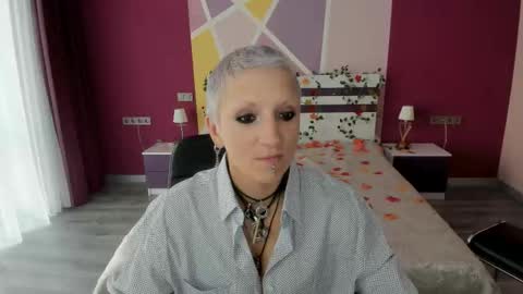 Lilu online show from 7, 10, 2025
