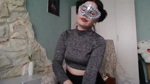 lily201100 online show from 4, 10, 2025