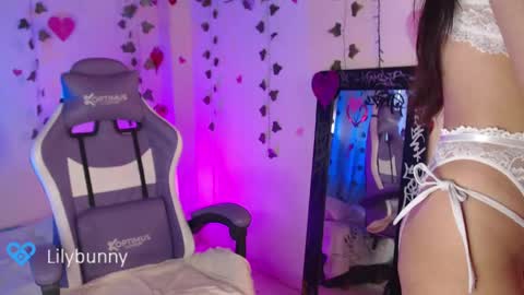 Snapshot of lily_bunny_1 chatting on 13, 2, 2025 Fansly LilyBunny- help me reach 50 thumbs up online show from 13, 2, 2025