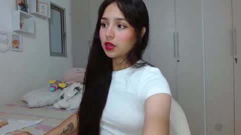 Snapshot of lily_crushx chatting on 7, 10, 2025 Lirio         online show from 7, 10, 2025