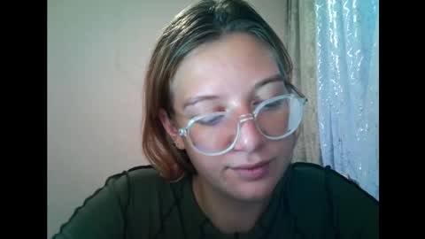 lily_ember online show from 24, 9, 2025