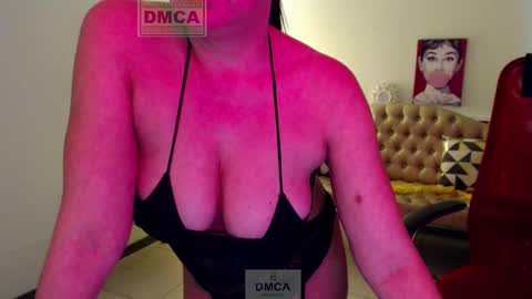 Lily online show from 5, 12, 2024