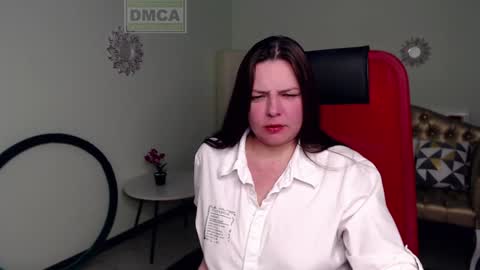 Lily online show from 7, 1, 2025