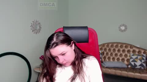 Lily online show from 28, 1, 2025